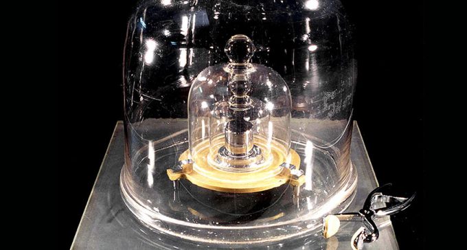 metal kilogram