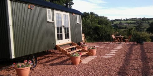 HOLLY WATER HOLIDAYS Social Distancing Glamping in Devon