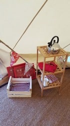 glamping-worcestershire-ling-safari-bell-tent-kettle-s